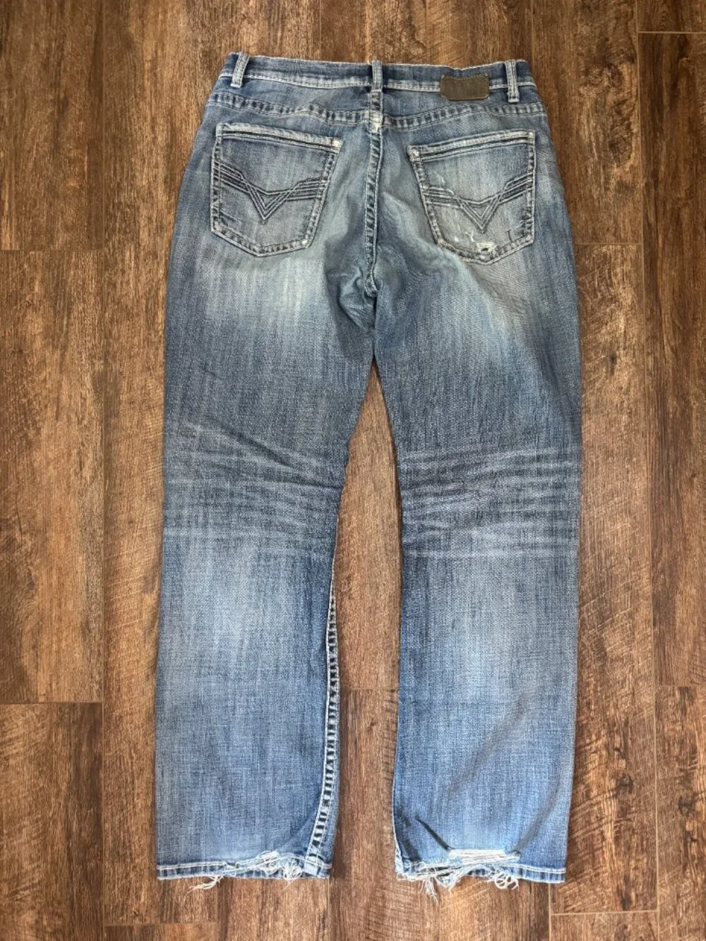 BKE Tyler Bootleg Light Wash Distressed Denim Jeans Size 34L